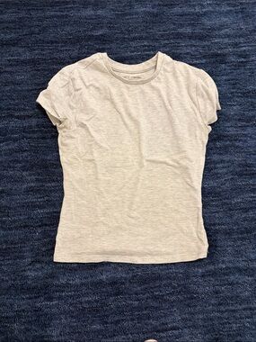 T.J.Maxx Heather Gray Short Sleeve Crew Tee
